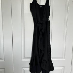 Black , polyester,rayon sleek dress, with attached tie belt
